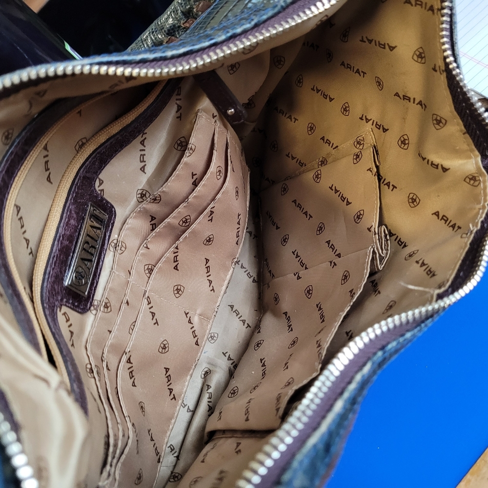 Ariat leather purse
